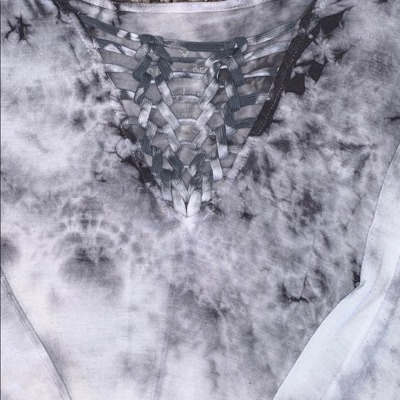 American Eagle Soft & Sexy long sleeve shirt - Picture 2 of 3